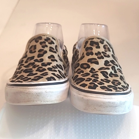 Vans Off The Wall Leopard Print Classic Slip On Low Top Canvas Loafer W 7 M 5.5 - Picture 13 of 17